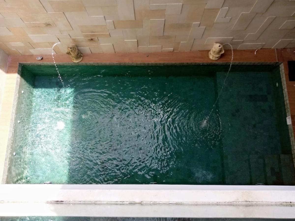 Villa Valencia บาตู ภายนอก รูปภาพ